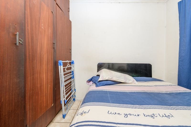7 Bedroom Property for Sale in Algoa Park Eastern Cape
